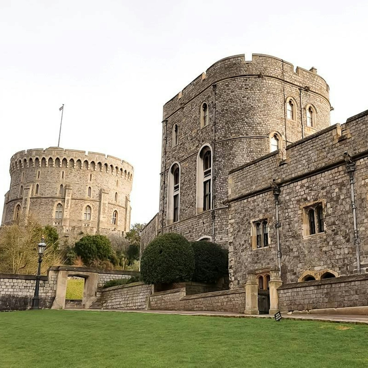 Windsor Castle: Half Day Trip from Earl's Court London - Photo 1 of 7